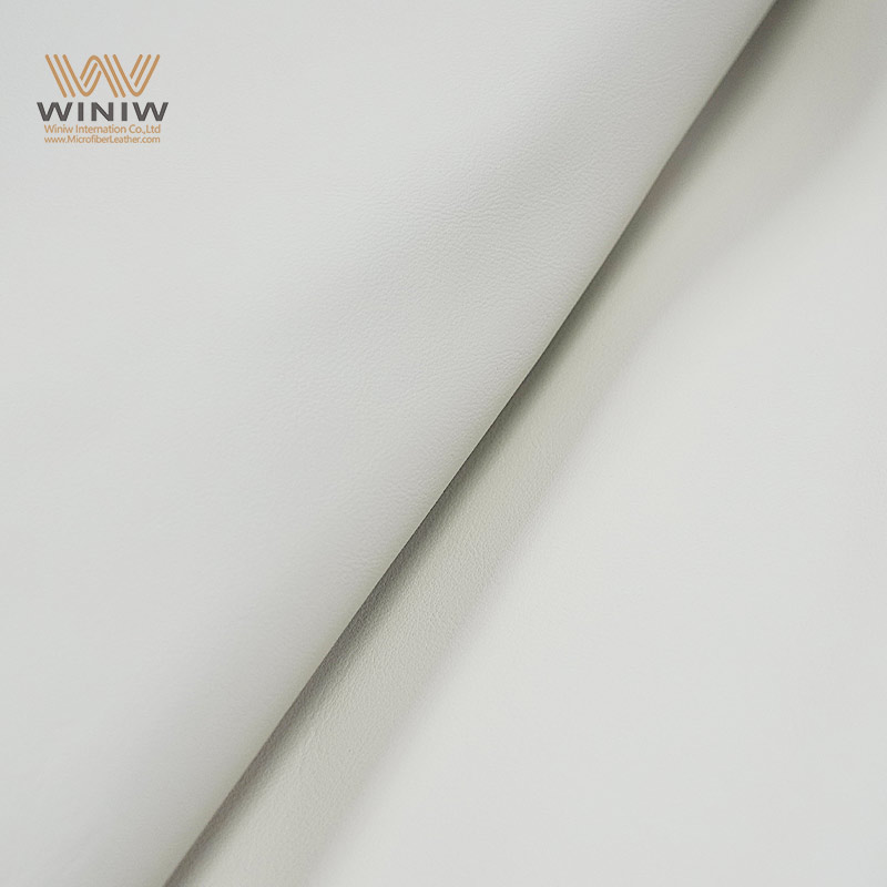 Kann Mikrofaserleder nass werden?